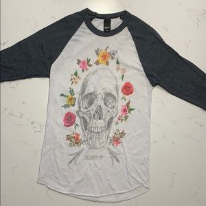 Skull shirt